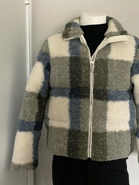 BearPaw Cream Sherpa Jacket with Brown Patch